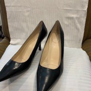 NWOB Calvin Klein Black Pointed-Toe Leather Pump
